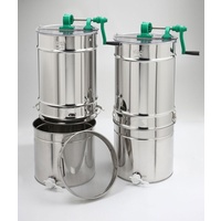 SAF Natura 3fr manual extractor with 50kg honey tank