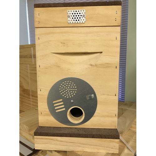 Timber nucleus hive - 4 frame flat pack